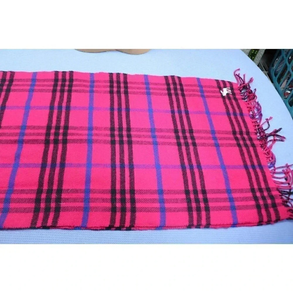 Abercrombie & Fitch Kid's Scarf-Pink - Picture 4 of 4